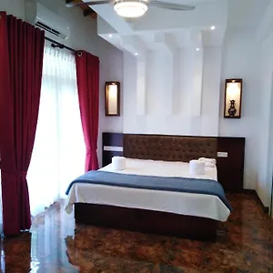 https://yy-residence.kandyhotelsnow.com