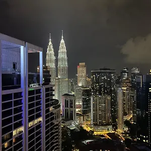 https://platinum-suites-klcc-service-suites.kualalumpurs-hotels.com