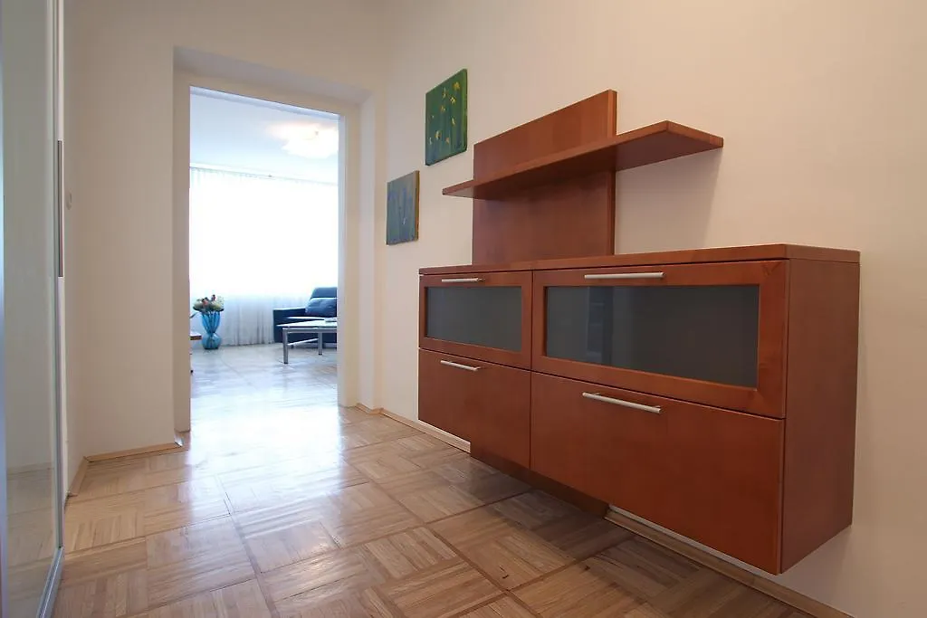 Top Location Vienna Marc Aurel